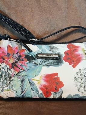 NEW Stone & Co. Floral Crossbody Bag Clutch W/ Iwalk Battery White Red Accents
